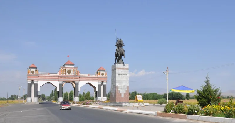 Kırgızistan ın Celalabad şehrinin adı Manas oldu