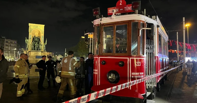 Taksim de nostaljik tramvayda yangın çıktı