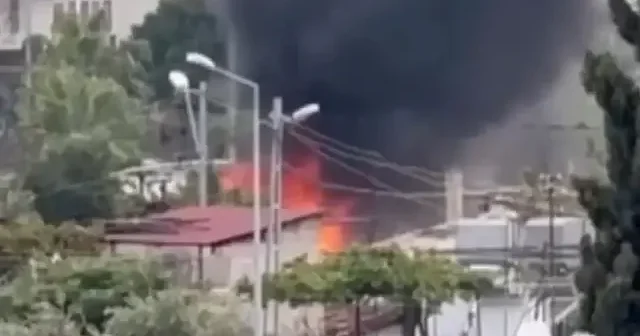 Hatay da müstakil ev alevlere teslim oldu VİDEO İZLE