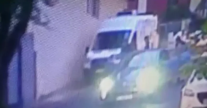Sokak ortasında dehşet! Rastgele ateş açıp bir genci kaçırdılar