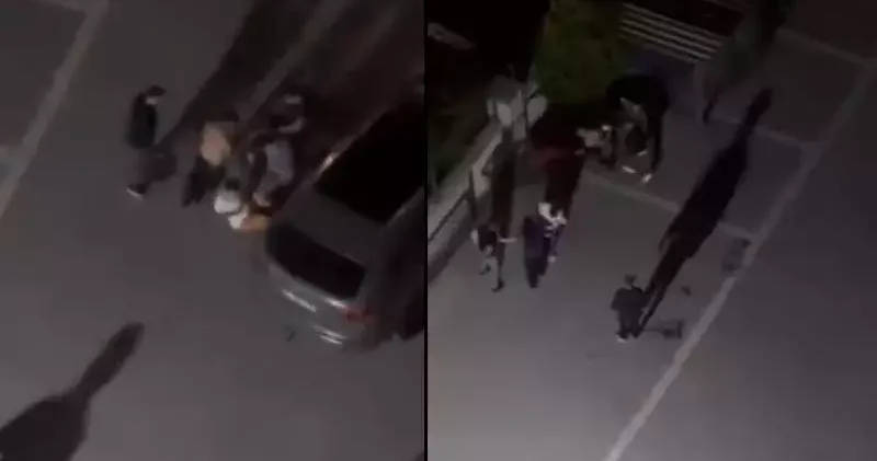 Komşuların tekmeli yumruklu kavgası kamerada