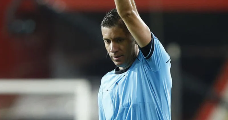 A Milli Takım ın maçına Rumen hakem! Futbol Haberleri