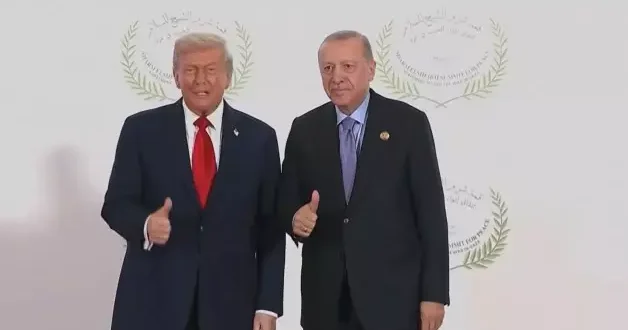 Başkan Erdoğan, Trump ile Mısır da görüştü! Dikkat çeken anlar