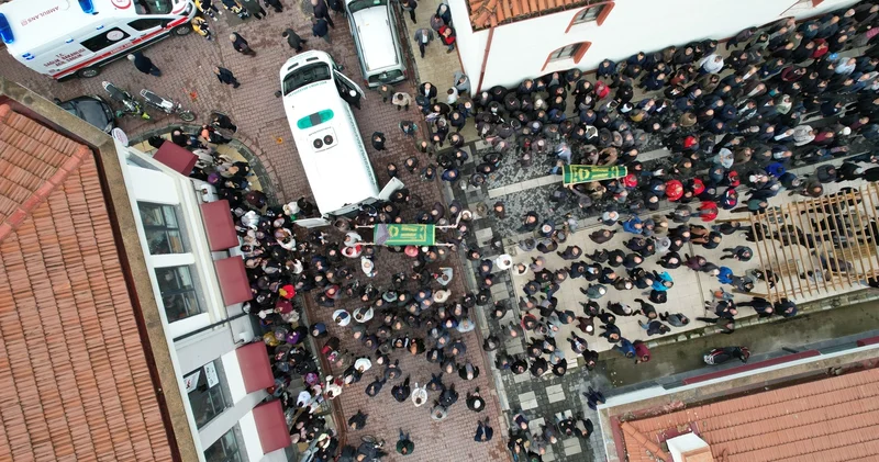 Acı ve gözyaşı! Anne ve oğluna veda! Son dakika haberleri