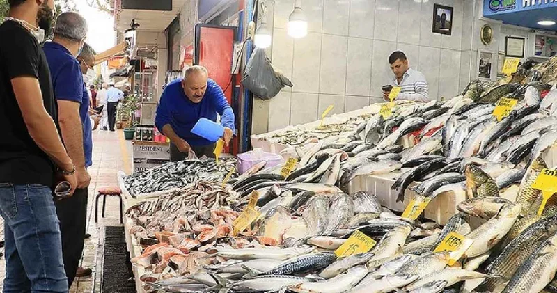 Tezgahlar doldu taştı: Kilosu 50 liraya yok satıyor