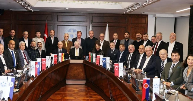 İZVAK: İzmir kulüpleri kent ekonomisinin lokomotifi olabilir İzmir Haberleri