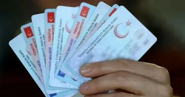 İzmir haberleri İzmir de akılalmaz olay! 35 yıldır kimliksiz yaşayan adam: Sen yoksun dediler 13 Kasım 2025