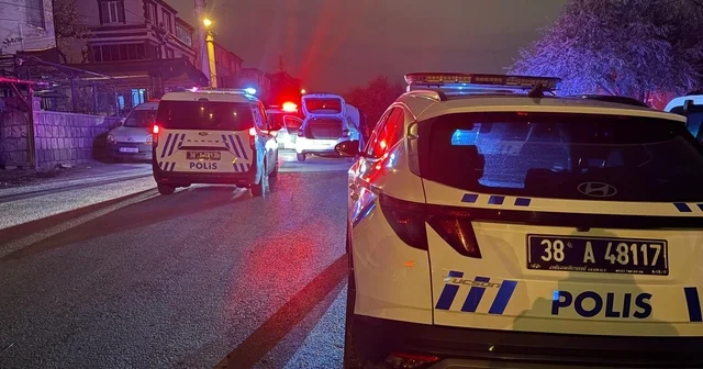 Antalya dan çalınan otomobil Kayseri de yakalandı: 1 gözaltı Ehliyetsiz sürücünün dur ihtarına uymadığı otomobil çalıntı çıktı Kayseri Haberleri