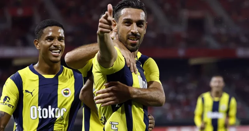 Fenerbahçeli yıldızdan flaş karar: Ezeli rakibe evet dedi