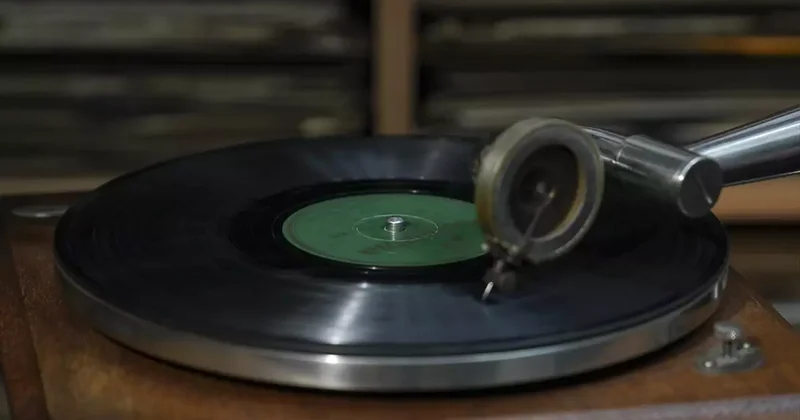 Taş Plak Kültürü Yaşatılıyor