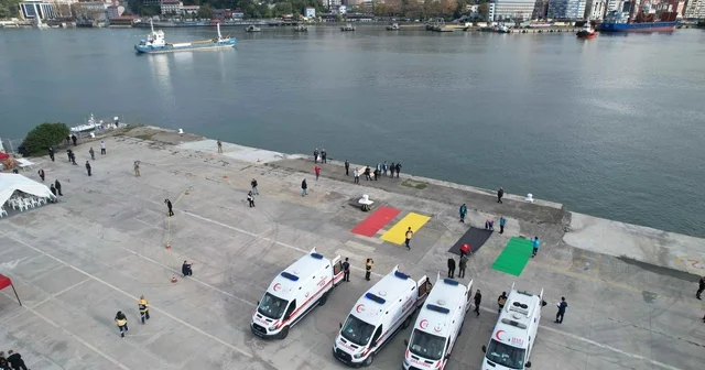 İki yıl önce gemi facialarının yaşandığı Zonguldak ta gemi kazası tatbikatı düzenlendi Zonguldak Haberleri