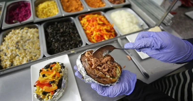 İki çocuk kumpir ve midye yedikten sonra öldü! İstanbul un en lüks semtinde yaşandı