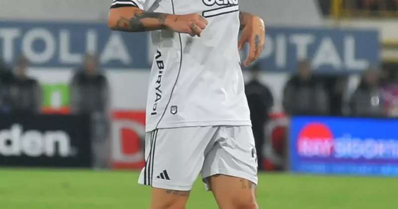 Rafa Silva futbolu bırakıyor mu? Beşiktaş antrenmanında flaş gelişme!