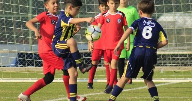 Fenerbahçe yi eleyen Denizlili gençler dikkat çekti Denizli Haberleri