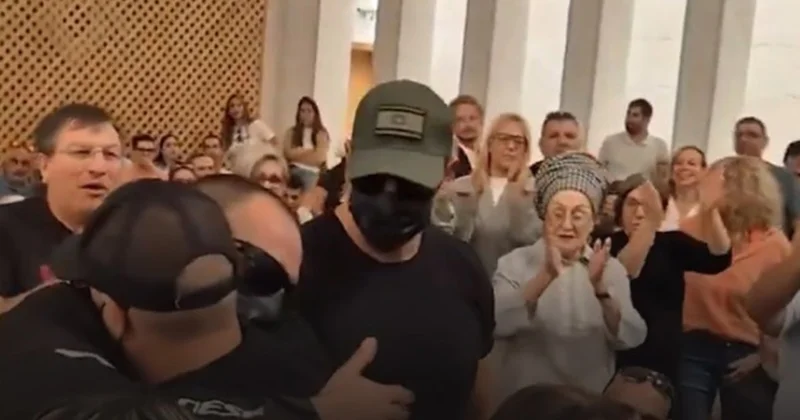 Tecavüzcü İsrailli askerleri mahkemede ayakta alkışladılar Sözcü Gazetesi