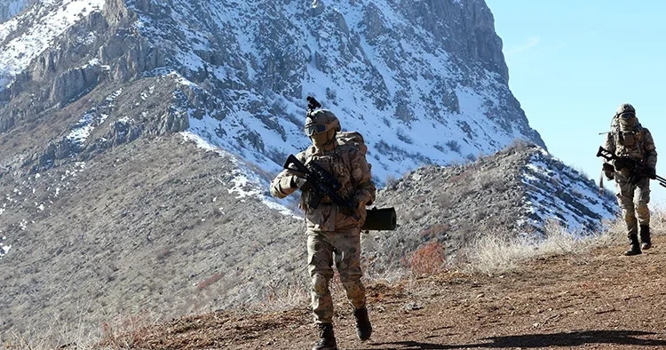 MSB: Son bir haftada 2 PKK lı terörist teslim oldu