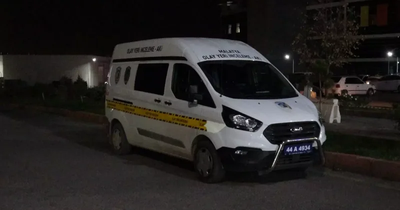 Malatya da Bacağından Vurulan Genç Hastaneye Kendi Gitti