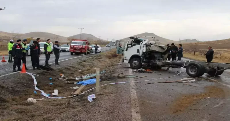 Kayseri’de aynı yolda 2 kaza: 1 kişi öldü, 2 kişi yaralandı