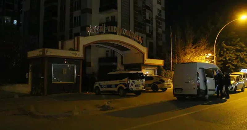 Hırsızlık şüphelilerini engelledi, tabancayla vuruldu