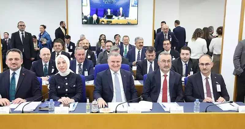 Bakan Bak: Yasa dışı bahisle mücadelede Türkiye nin örnek bir ülke olmasına kararlılıkla devam edeceğiz