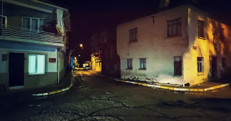 Balıkesir beşik gibi! 5 dakika içinde 4 üzeri 3 deprem....