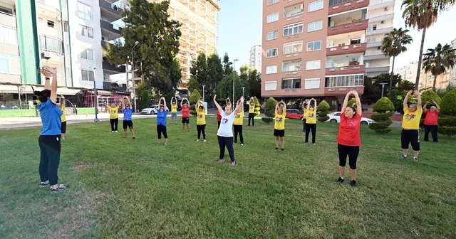 Mersin de emekliler sabah sporunda buluşuyor Mersin Haberleri