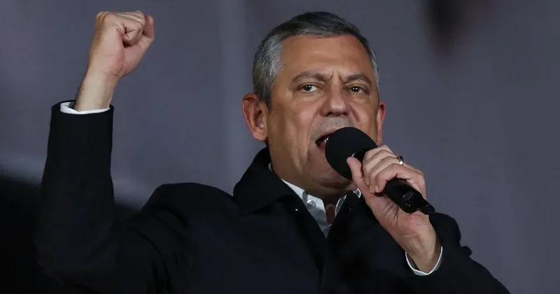 Özel den Erdoğan a adaylık çağrısı! Sen yoksan oğlun o da yoksa damadın hodri meydan