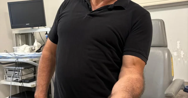 Tükürük bezinden, en büyüğü 2 santim olan 5 taş çıkarıldı Antalya Haberleri