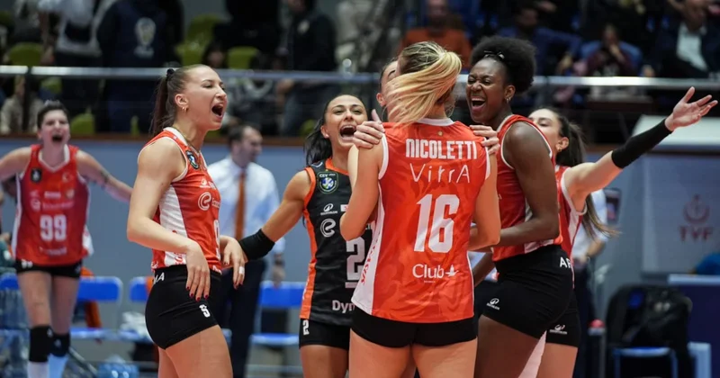 Eczacıbaşı deplasmanda Göztepe ye set vermedi Sözcü Gazetesi