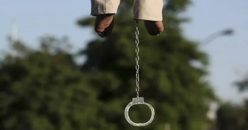 İran da Çocuğa İşkence Eden Üvey Anne İdam Edildi