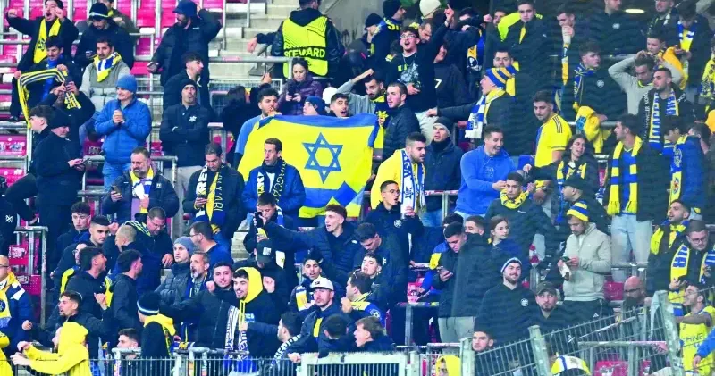 Maccabi taraftarları Stuttgart’ta terör estirdi Dünya Haberleri