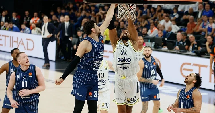 Potada dev karşılaşma! Fenerbahçe Beko Anadolu Efes i ağırlıyor
