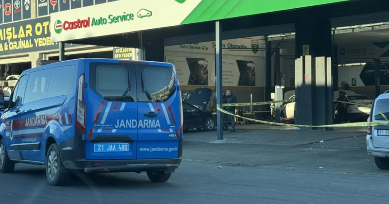 Sanayi sitesinde kavga; 4 kişi yaralandı Sözcü Gazetesi