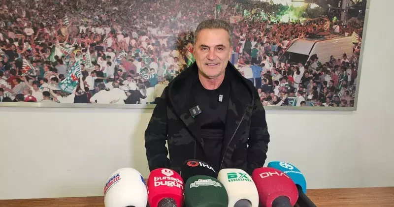 Tahsin Tam: Gol yemeden kazanmak bizi çok mutlu etti