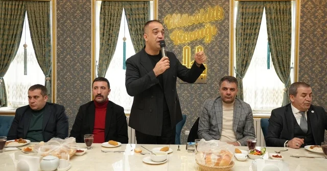 MHP İl Başkanı Yurdagül, Ülkü Ocakları başkanları ile bir araya geldi Erzurum Haberleri