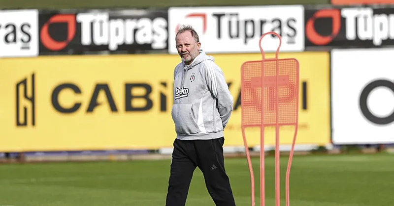 Beşiktaş, Trabzonspor deplasmanında! Eksikler dikkat çekti