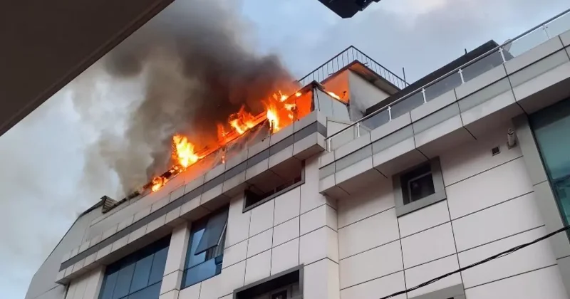 Ataşehir de otel yangını! Çatı katı alevlere teslim oldu