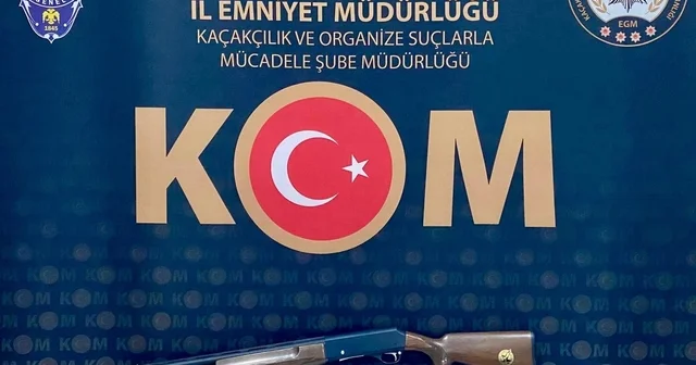Kars merkezli 3 ilçede silah tacirlerine operasyon: Çok sayıda silah ve mühimmat ele geçirildi Kars Haberleri