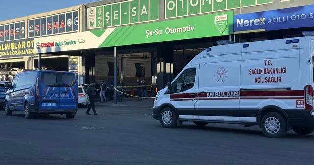 Sanayi sitesinde alacak verecek kavgası: 4 yaralı Diyarbakır Haberleri