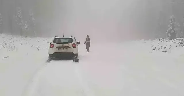 Kastamonu nun kar yağışı etkili oldu VİDEO İZLE