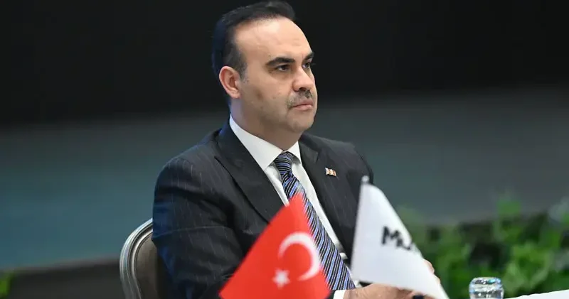 Bakan Kacır açıkladı: Mevcut OSB lerin 11 katı büyüklüğündeki alanlara mega endüstriyel bölgeler inşa edilecek