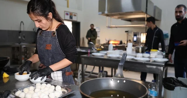 Gökçeada da 22. Uluslararası Gastronomi Festivali öncesi tadım programı Çanakkale Haberleri