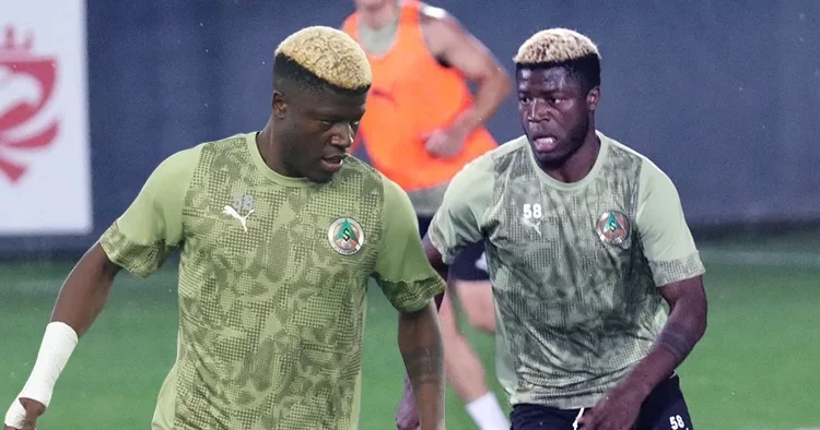 Fenerbahçe ile anılıyordu: Alanyaspor dan Maestro kararı