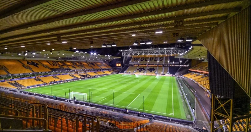 İngiliz devi iflasın eşiğinde! Yıldızlarına Süper Lig ekipleri talip Sözcü Gazetesi