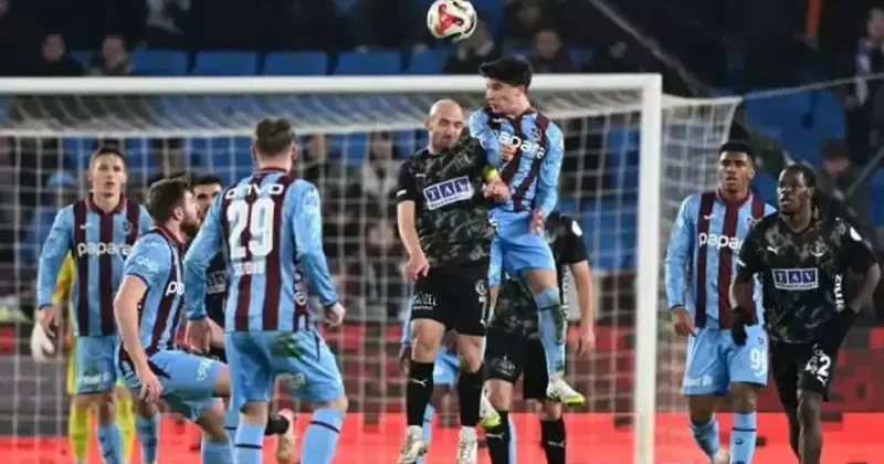 İstanbulspor Trabzonspor! Muhtemel 11 ler