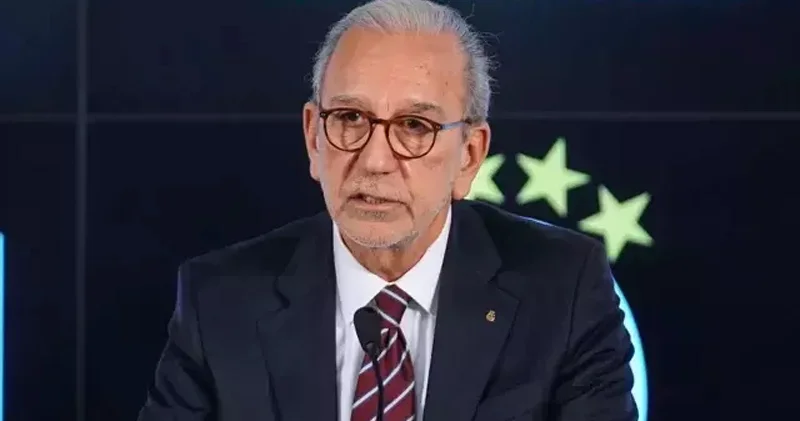 Galatasaray yönetiminden transfer açıklaması: Herkes müsterih olsun