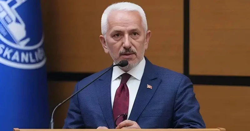 AKP den istifa eden Ekrem Baki CHP ye katıldı