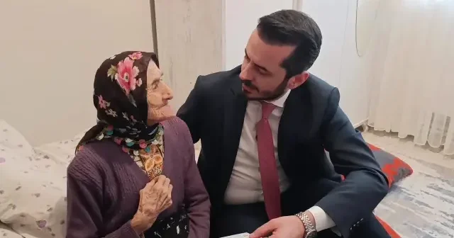 Asırlık çınar Saadet teyzenin Erdoğan isteği yerine getirildi VİDEO İZLE