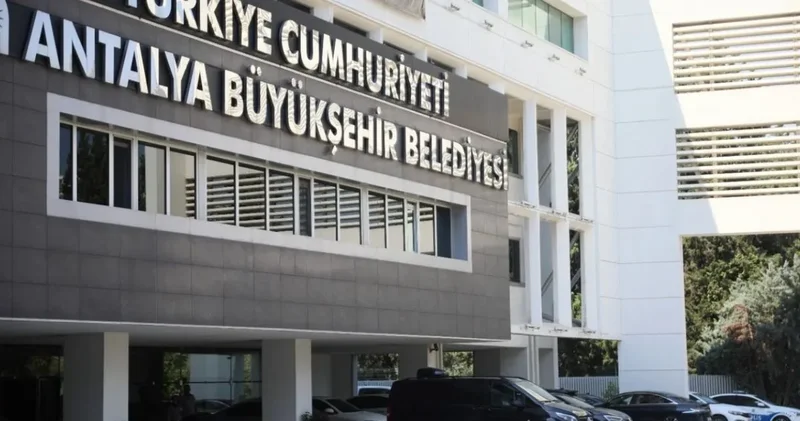 Son Dakika Antalya Büyükşehir e operasyon! 15 gözaltı