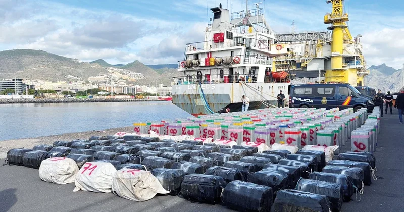 İspanya polisinden rekor operasyon... Gemide 10 ton kokain ele geçirildi